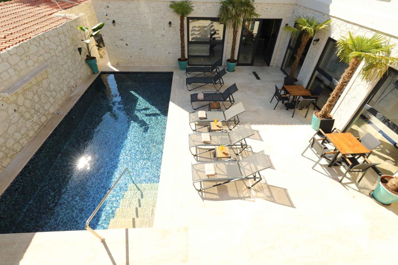 Ariel Hotel ألاتشاتي المظهر الخارجي الصورة