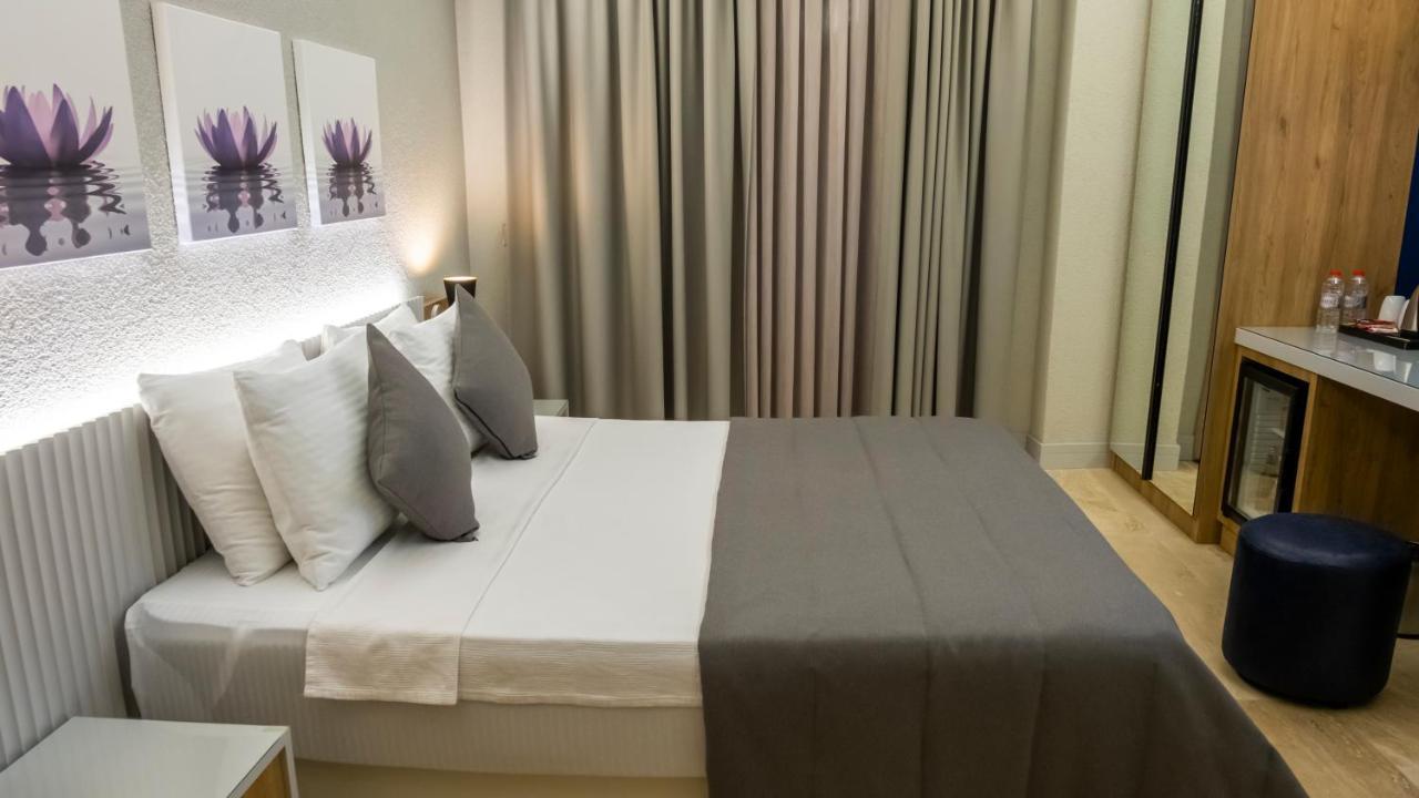Ariel Hotel ألاتشاتي المظهر الخارجي الصورة