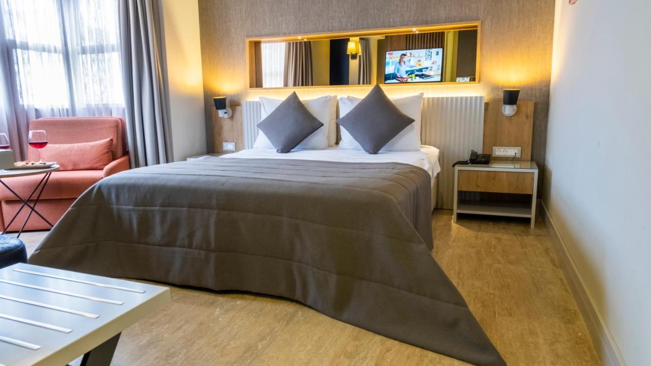 Ariel Hotel ألاتشاتي المظهر الخارجي الصورة